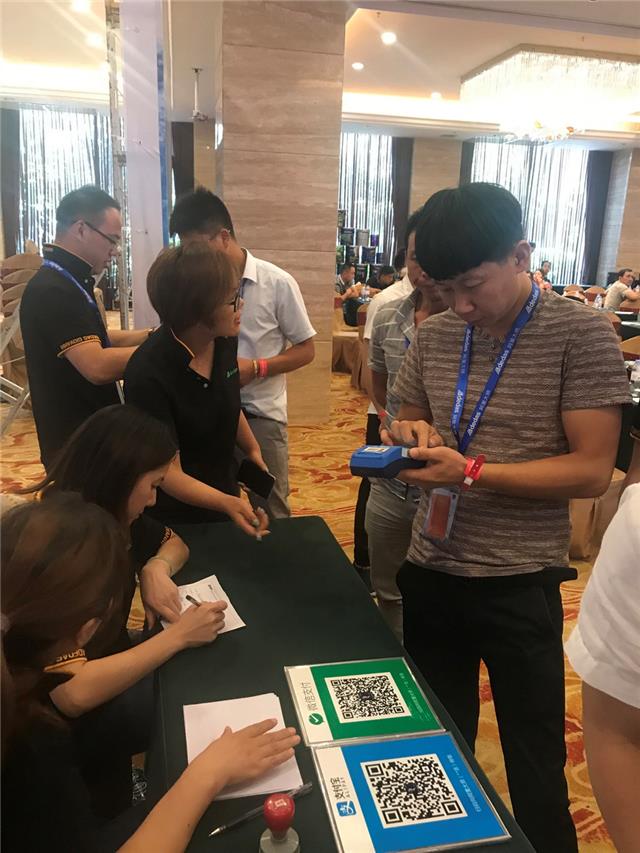 阿里大师水漆